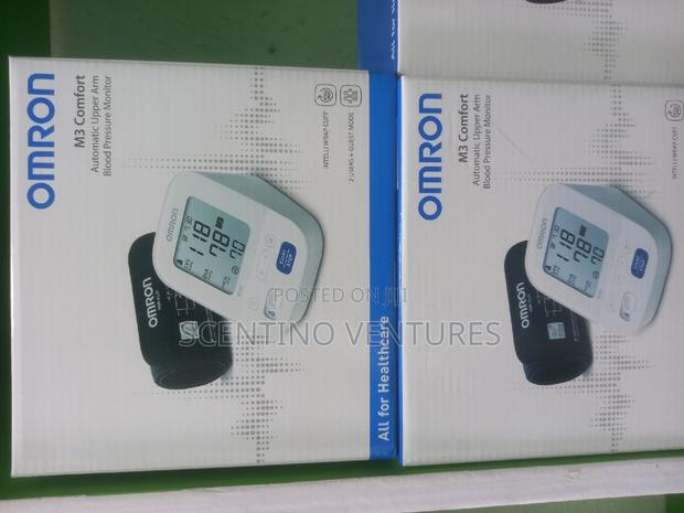 Omron M3 Automatic Blood Pressure Monitor · Photo 2