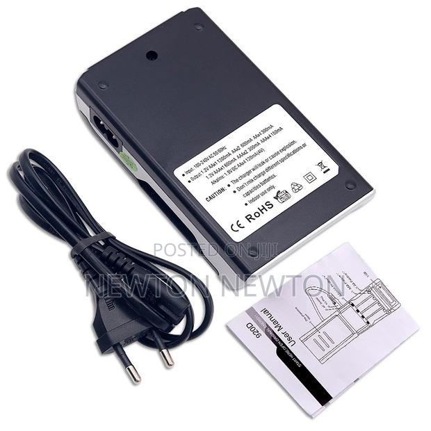 Digital Battery Charger photo 4
