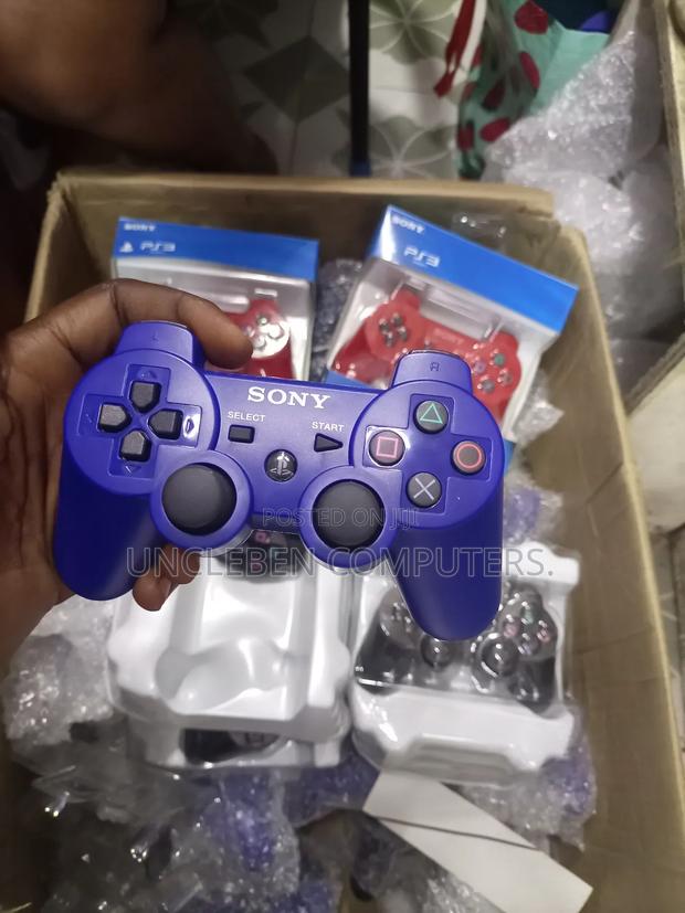 Playstation 3 Controller photo 3
