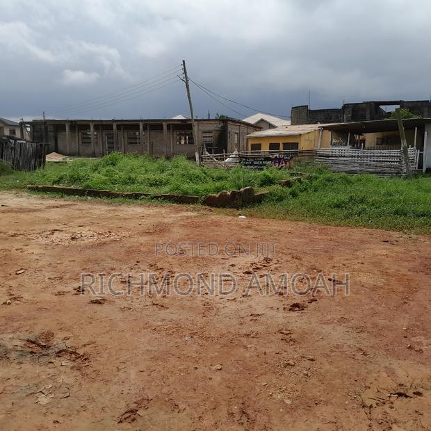 Half Plot for Sale at Kwesimintsim · Photo 2