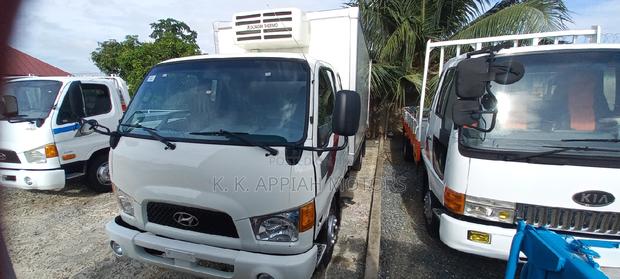 Hyundia Mighty Two Refrigerator 6 H photo 5