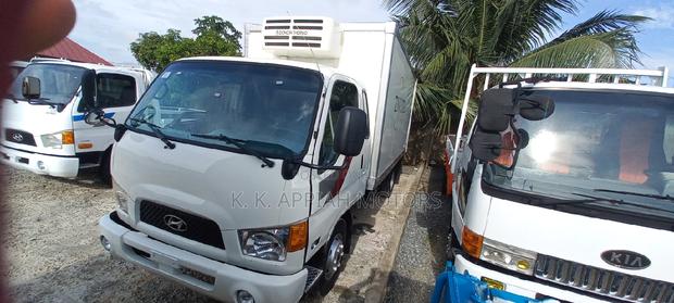 Hyundia Mighty Two Refrigerator 6 H photo 6