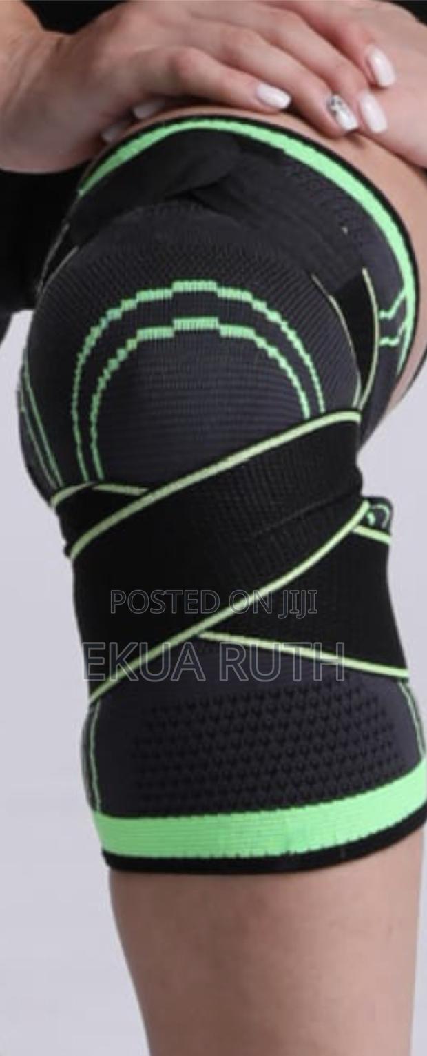 Support the Knee · Photo 1