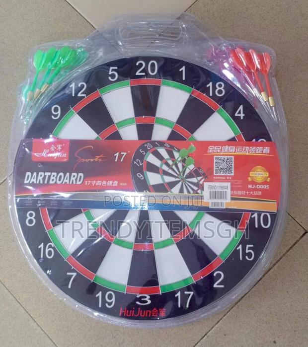17" Wooden Dartboard Game Double Sided · Photo 4