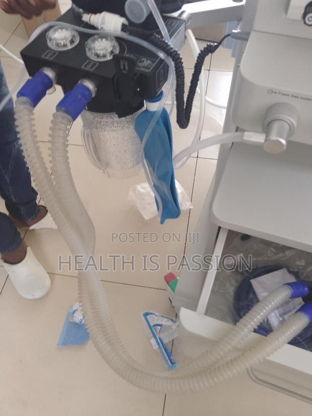 Brand New Double Evaporator, Anesthesia Machine, photo 2