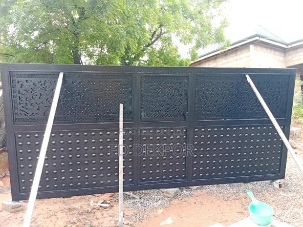 Laser Modern Gate