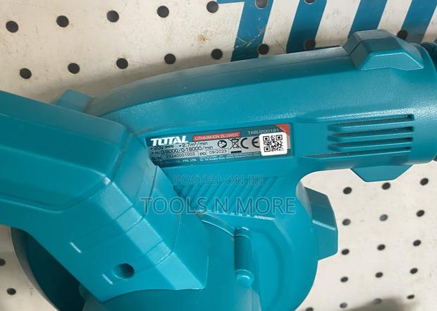 TOTAL Cordless Air Blower · Photo 4