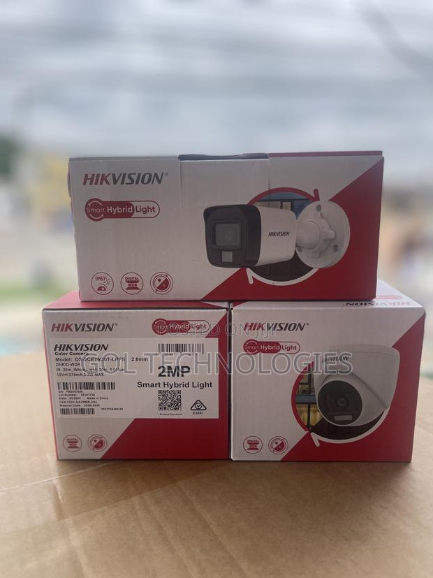 Hikvision Smart Hybrid 2mp Camera (Full Color) With Audio · Photo 3