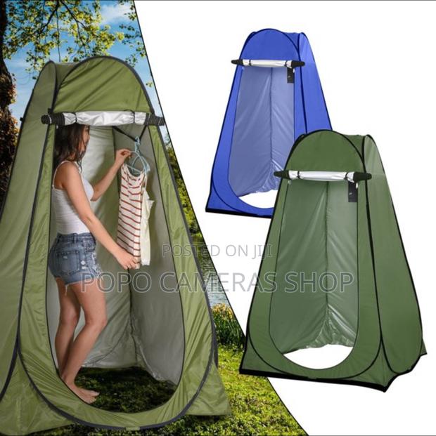 Outdoor Dress Changing Tent · Photo 2