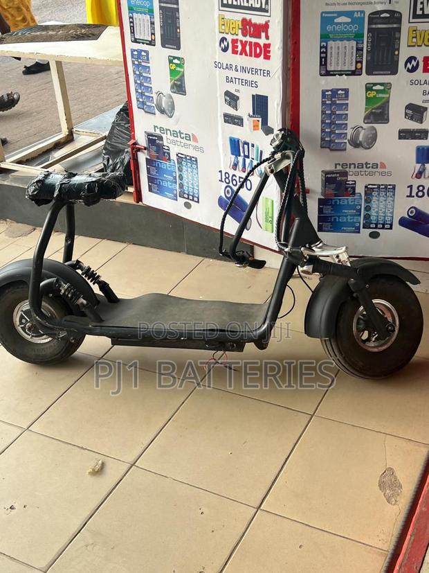 Electric Bike Batteries Replacement · Photo 3