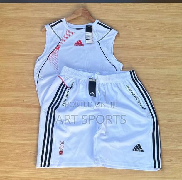 Adidas Trainers · Photo 4