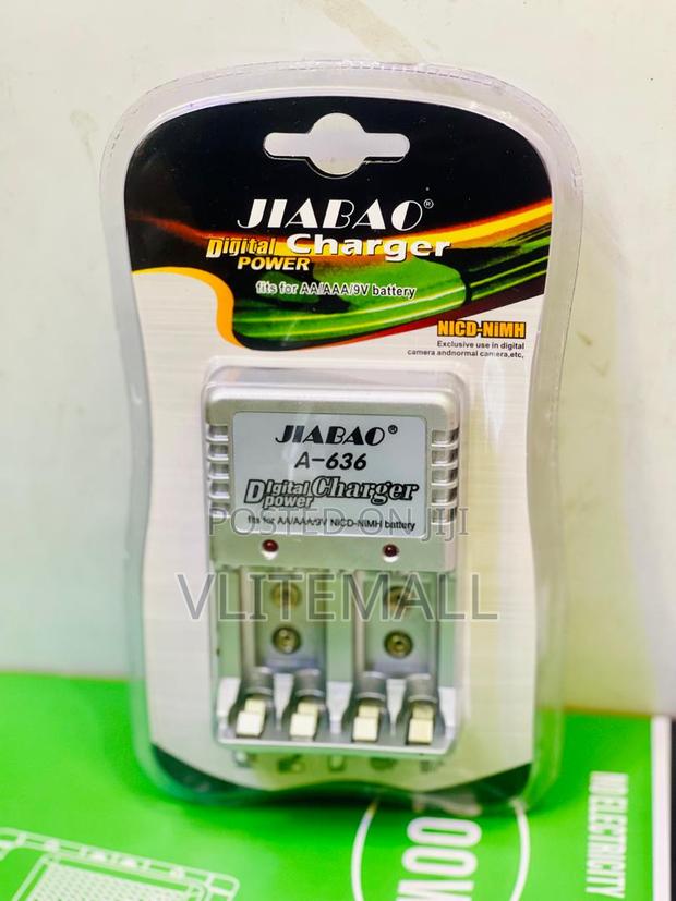 JIABAO JB-636 Rechargeable Battery Charger For AA/AAA/9V · Photo 4