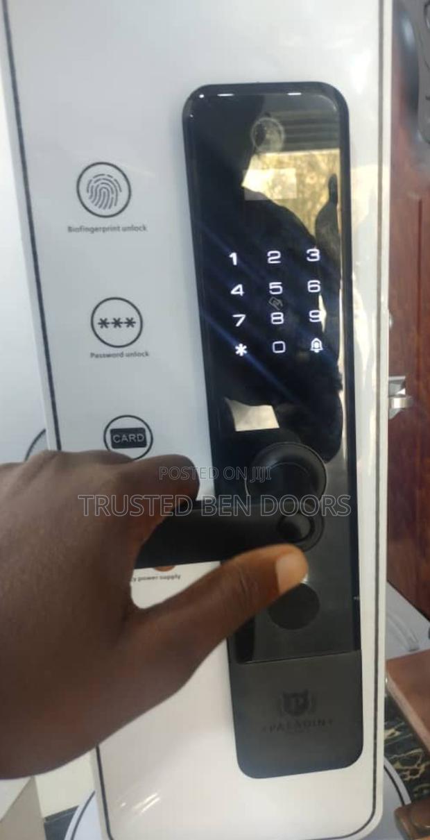 Paladin Turkish Biometric Smart Locks With Video Recording · Photo 2