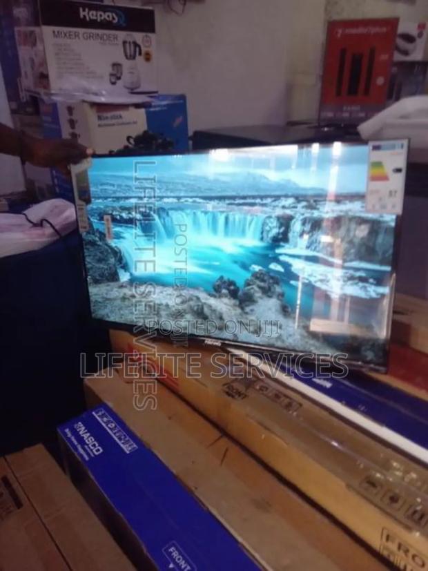 Smart 32" Tv >Asano Watch Netflix