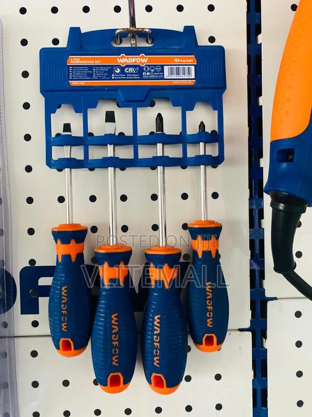 4 PCS Screwdriver Set (WSS1204) · Photo 2