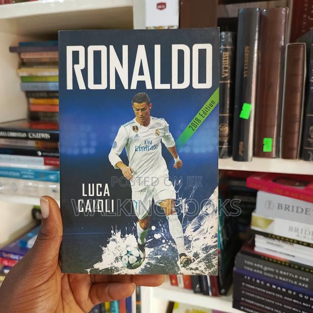 Ronaldo; Luca Caioli · Photo 2