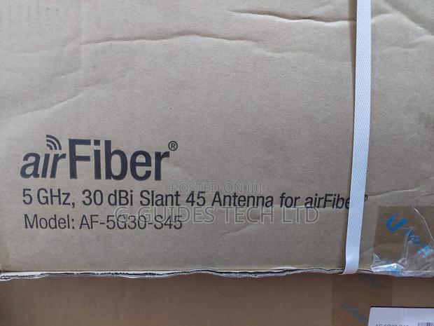 Ubiquiti Airfiber 5ghz, 30dbi Slant 45 Antenna (AF-5G30-S45) · Photo 2