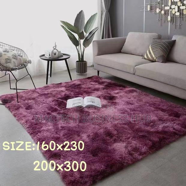 Fluffy Carpet (160*200cm) · Photo 2