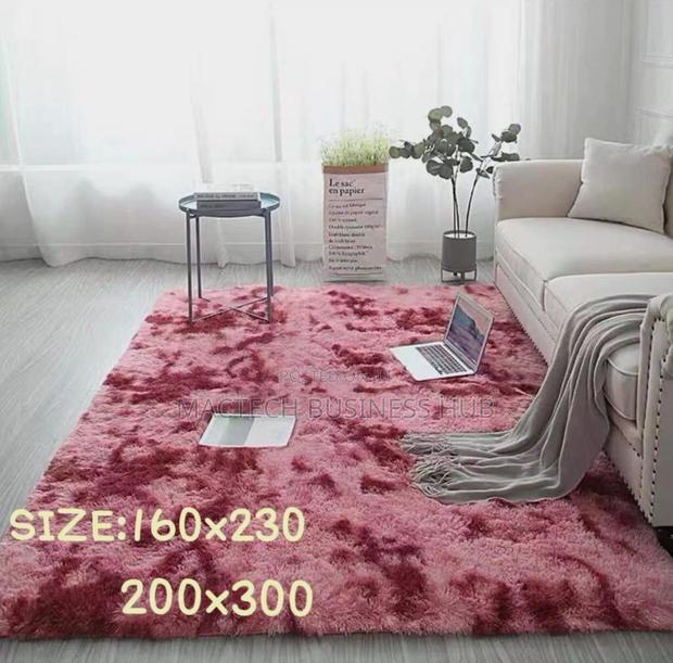 Centre Rugs · Photo 4