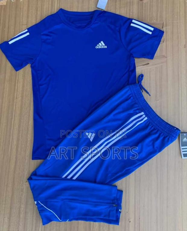 Adidas Gym Wear · Photo 4