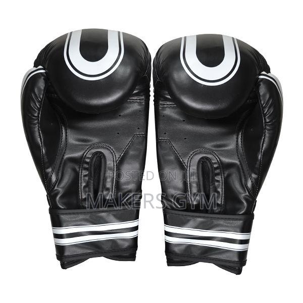 Boxing Glove (With a Grip Cord ) · Photo 4