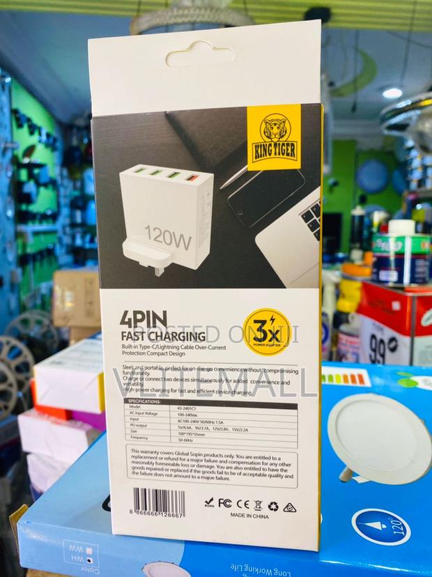 4PIN Fast Charger 120watts(43-2401c1) · Photo 4