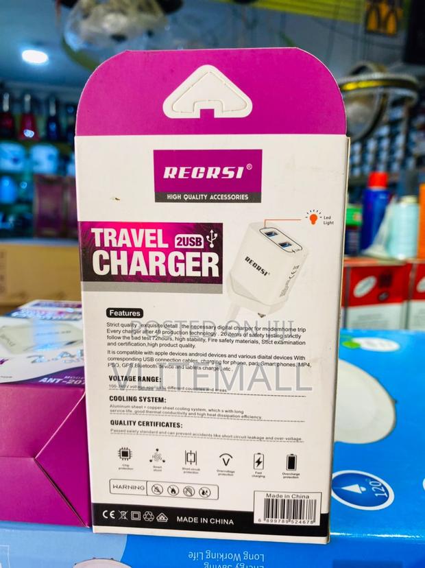 Recrsi Travel Charger Safety Quick (ANT-207) · Photo 4