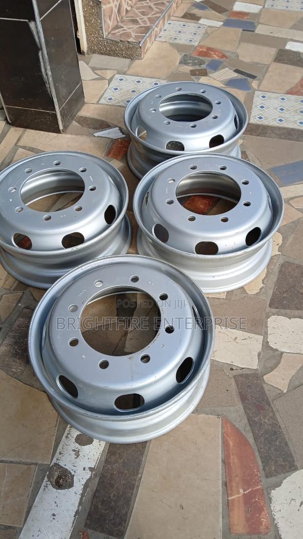 Car Rims Homeused Available photo 4