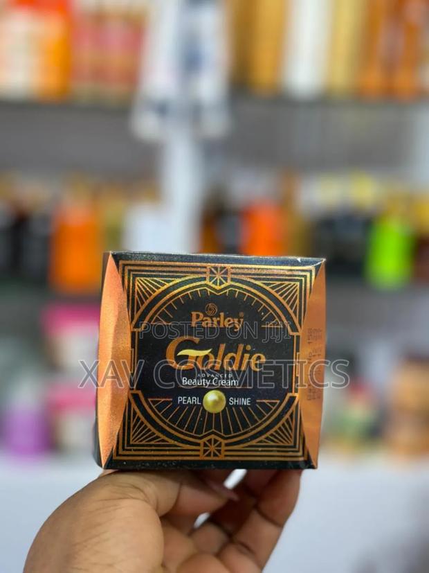 Parley Goldie Beauty Cream Container · Photo 2