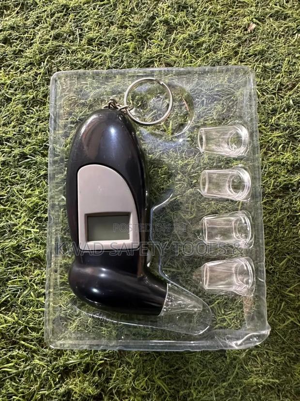 Portable Alcohol Detector (Breathalyzer)