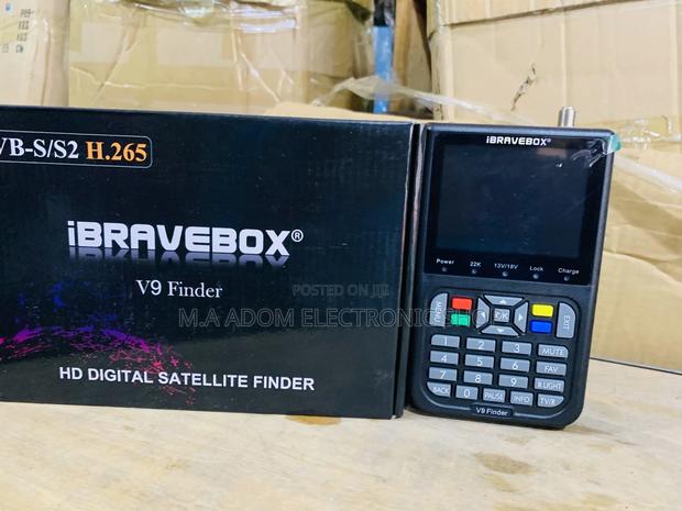 V9 Satellite Finder for Installers · Photo 3