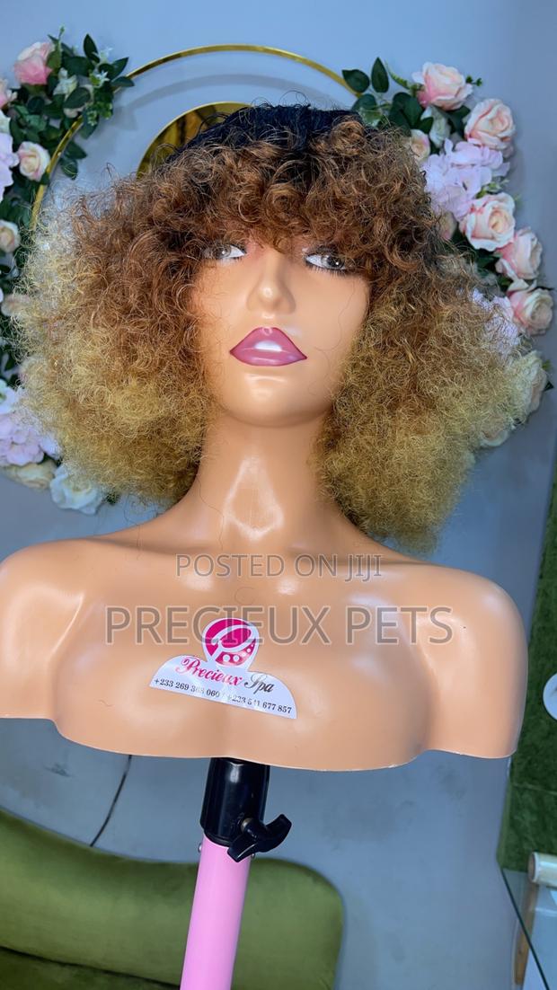 Fringe Wig 354 · Photo 4