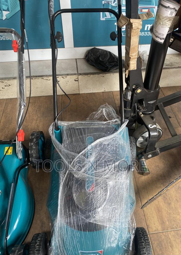 TOTAL Electric Lawnmower 50L · Photo 3