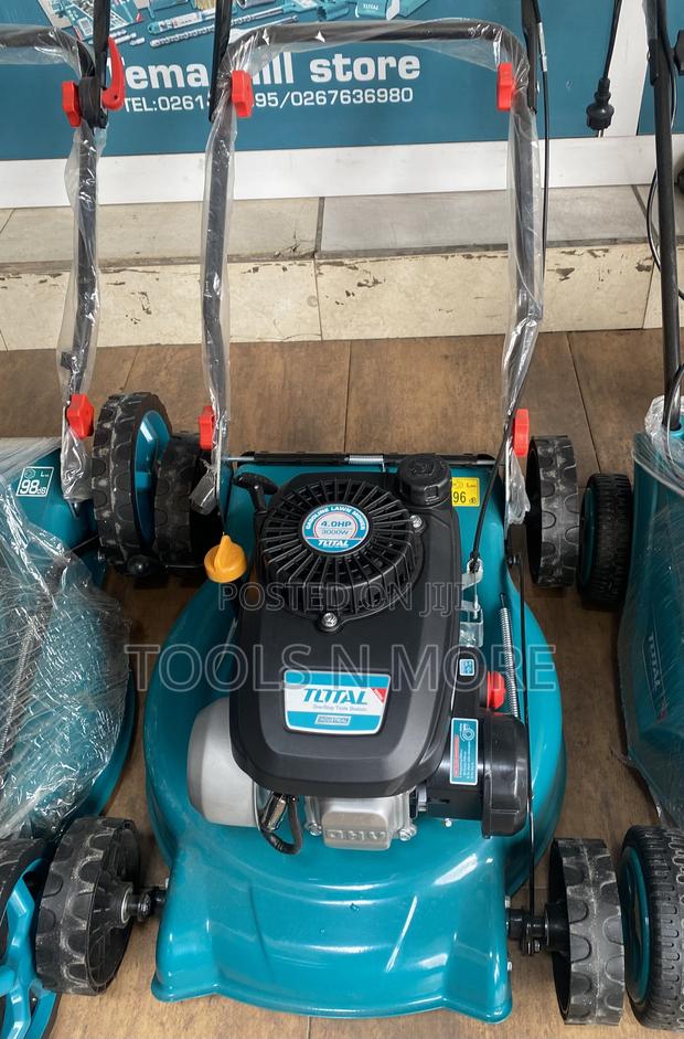 Total Gasoline Lawnmower 4.0hp · Photo 2