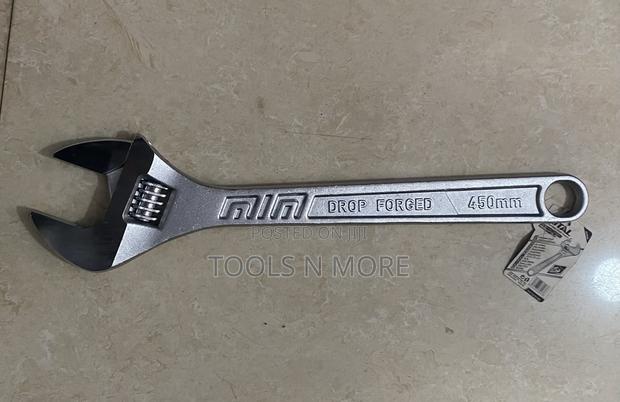 TOTAL Adjustable Wrench 18” 405mm · Photo 3