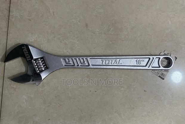 TOTAL Adjustable Wrench 18” 405mm · Photo 4