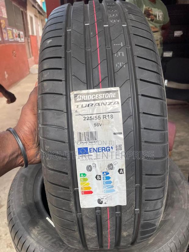 Originale Car Tyres photo 4