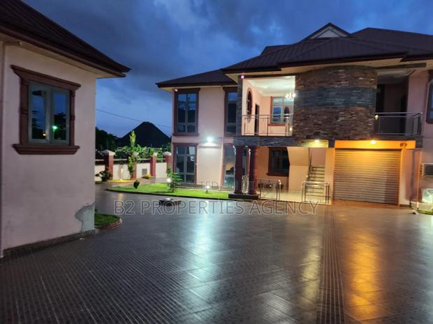 Furnished 2bdrm Apartment in B2 Properties Agency, Kumasi Metropolitan · Photo 2