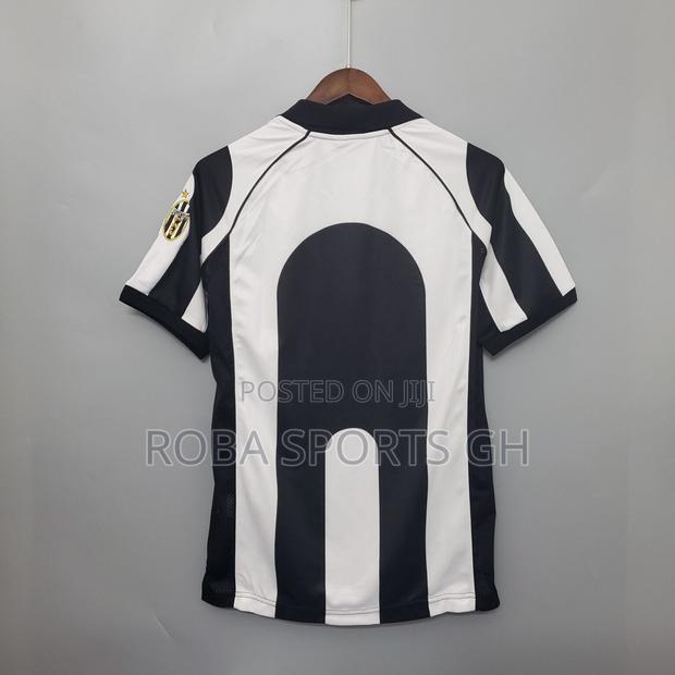 1996/97 Juventus Retro Home Jersey