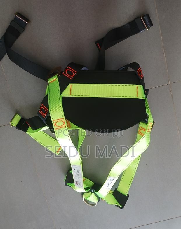 Safety Harness · Photo 2