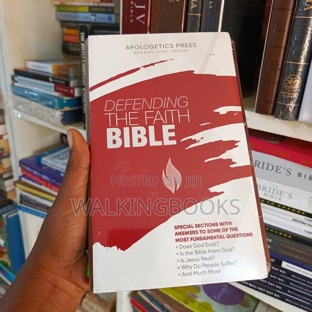 Defending The Faith Bible · Photo 2