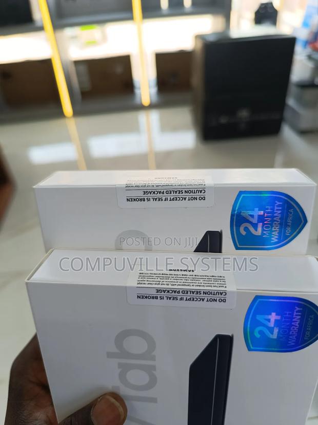 New Samsung Galaxy Tab A9 64 GB Black · Photo 2