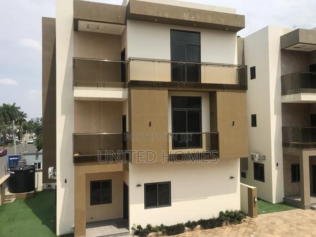 4bdrm House in Dzorwulu for rent · Photo 2