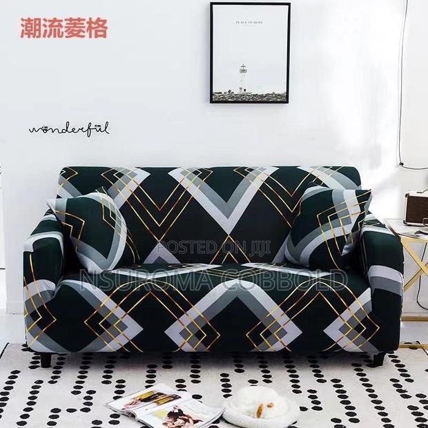 Chair Covers Insight · Photo 2