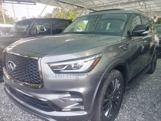 Infiniti QX80 Luxe 2021 Gray