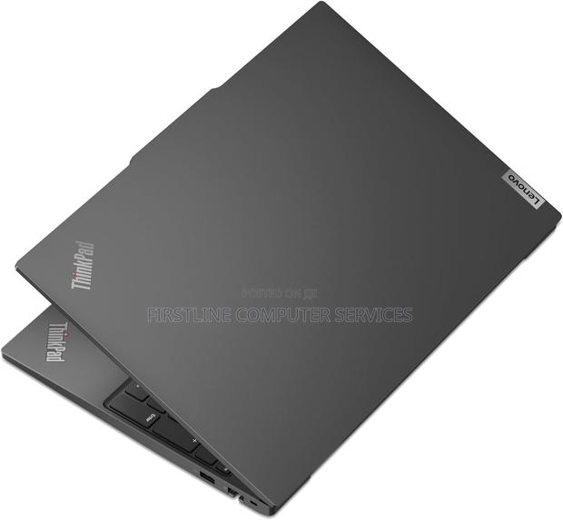 New Laptop Lenovo Thinkpad E16 G1 8GB Intel Core I7 SSD 512GB · Photo 4