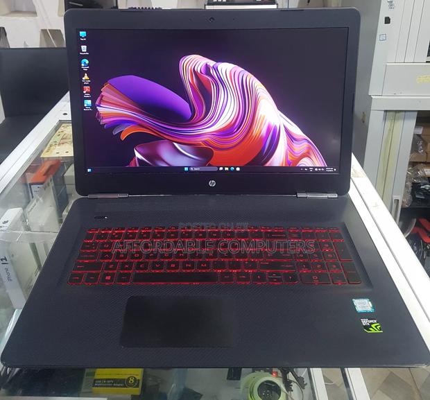 New Laptop HP Omen 17 16GB Intel Core I7 SSD 512GB · Photo 4