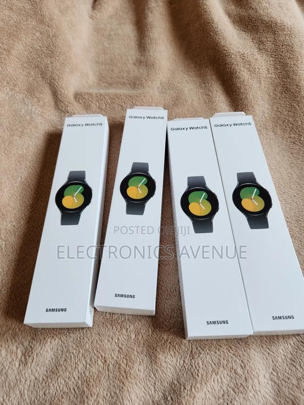 Samsung Galaxy Watch5 40mm photo 2