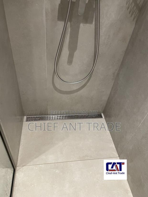 Floor Drain. 60cm. Silver. · Photo 3