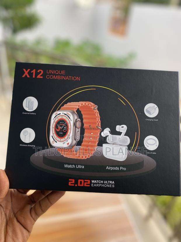 X12 Ultra Unique Smart Watch Set , With Airpods Power Bank · Photo 3